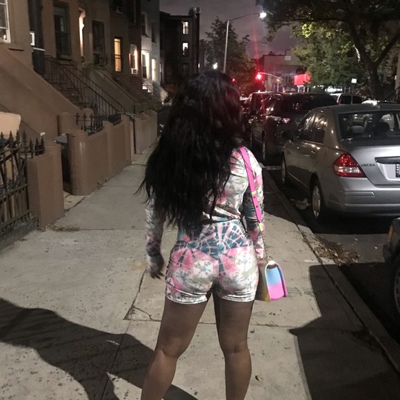 Posh Multi Crossby Purse - Picture 6 of 7